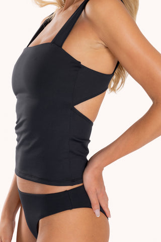 Detail view - Lynn Tankini Top in Brave Black
