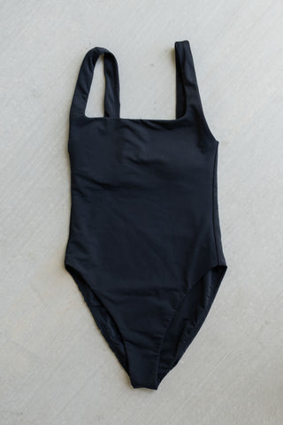 Classic One Piece - Black